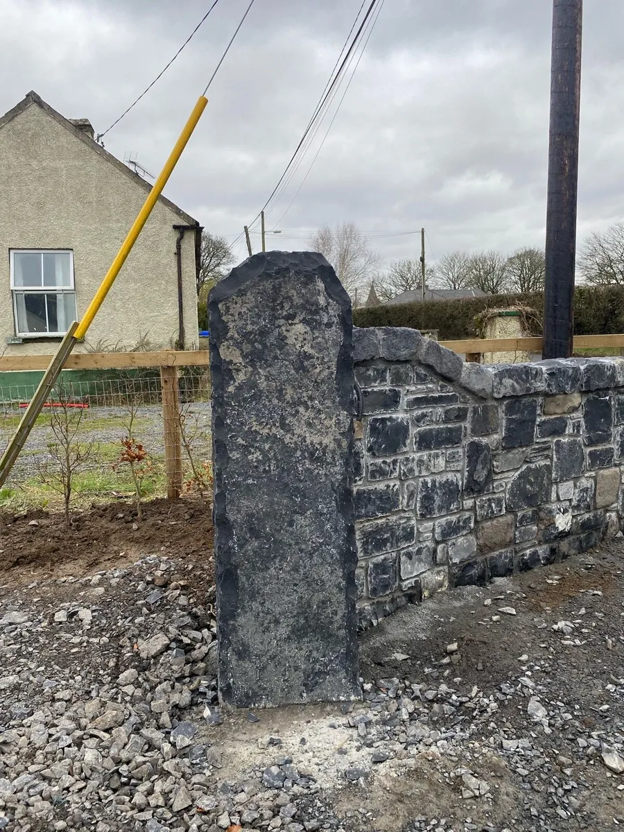 Stone Gate Posts - Image 2