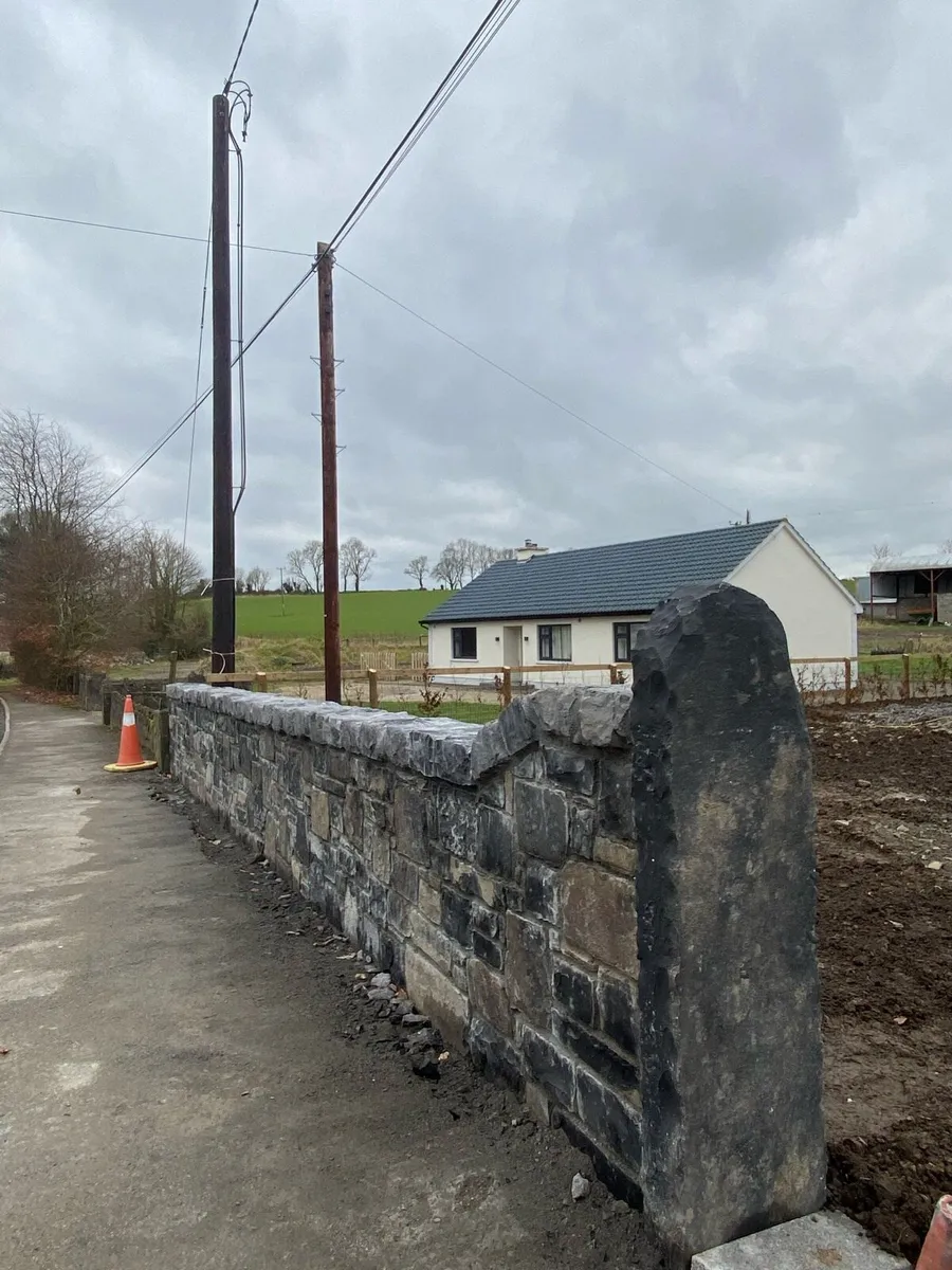 Stone Gate Posts - Image 3