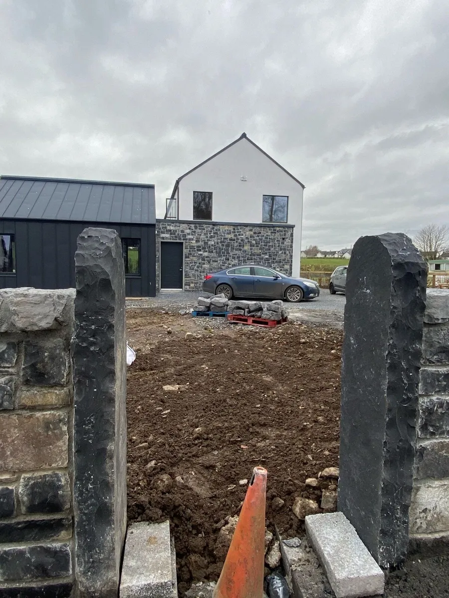 Stone Gate Posts - Image 4