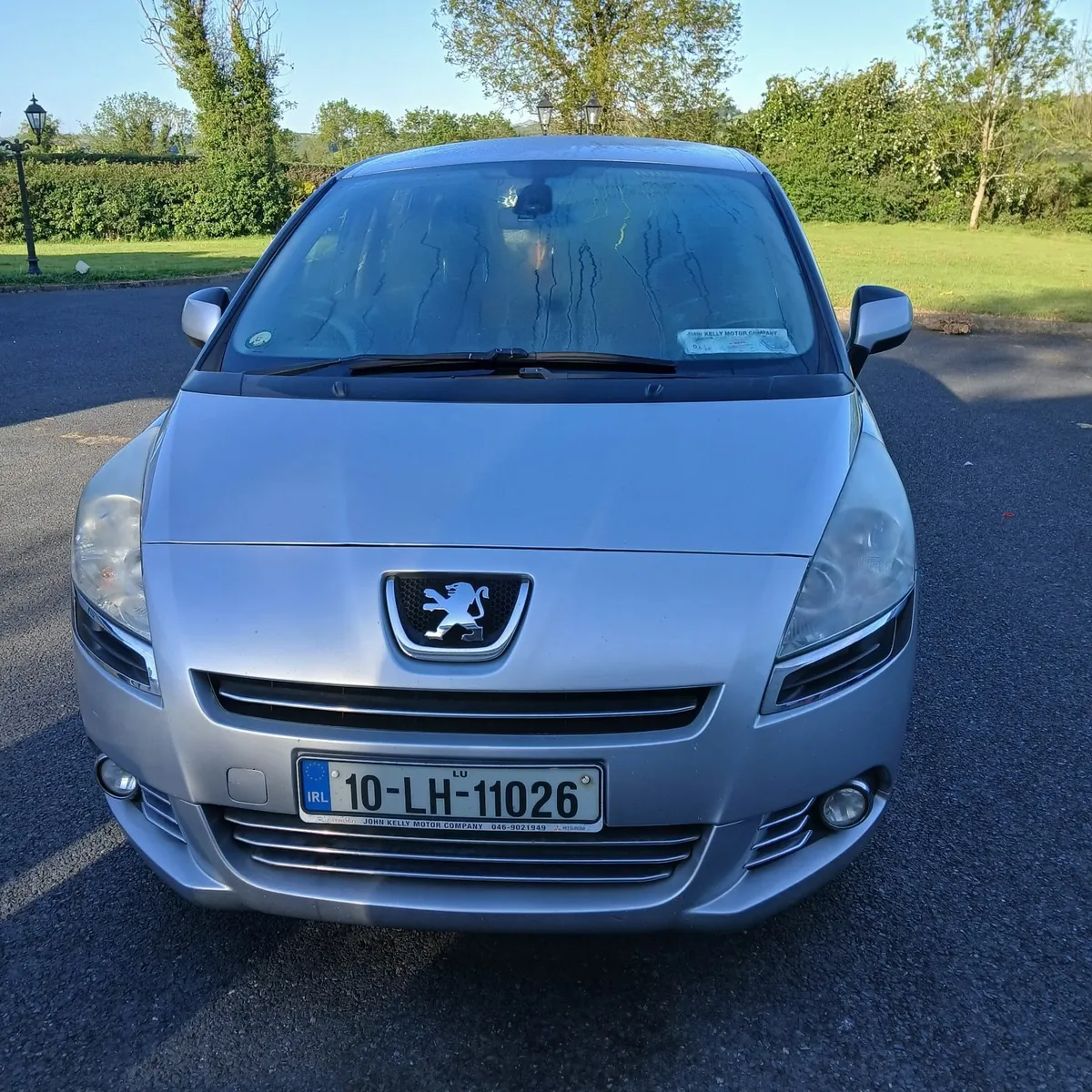 Peugeot 5008 2010 - Image 2