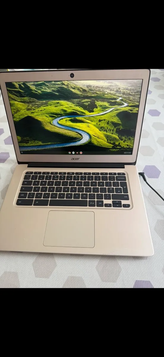 Acer Chromebook - Image 1