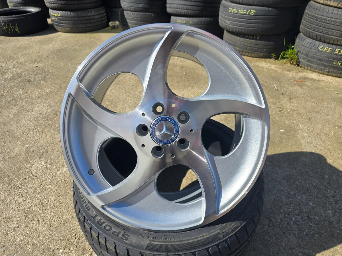 **Special** 18" Mercedes Alphards Style - Image 3