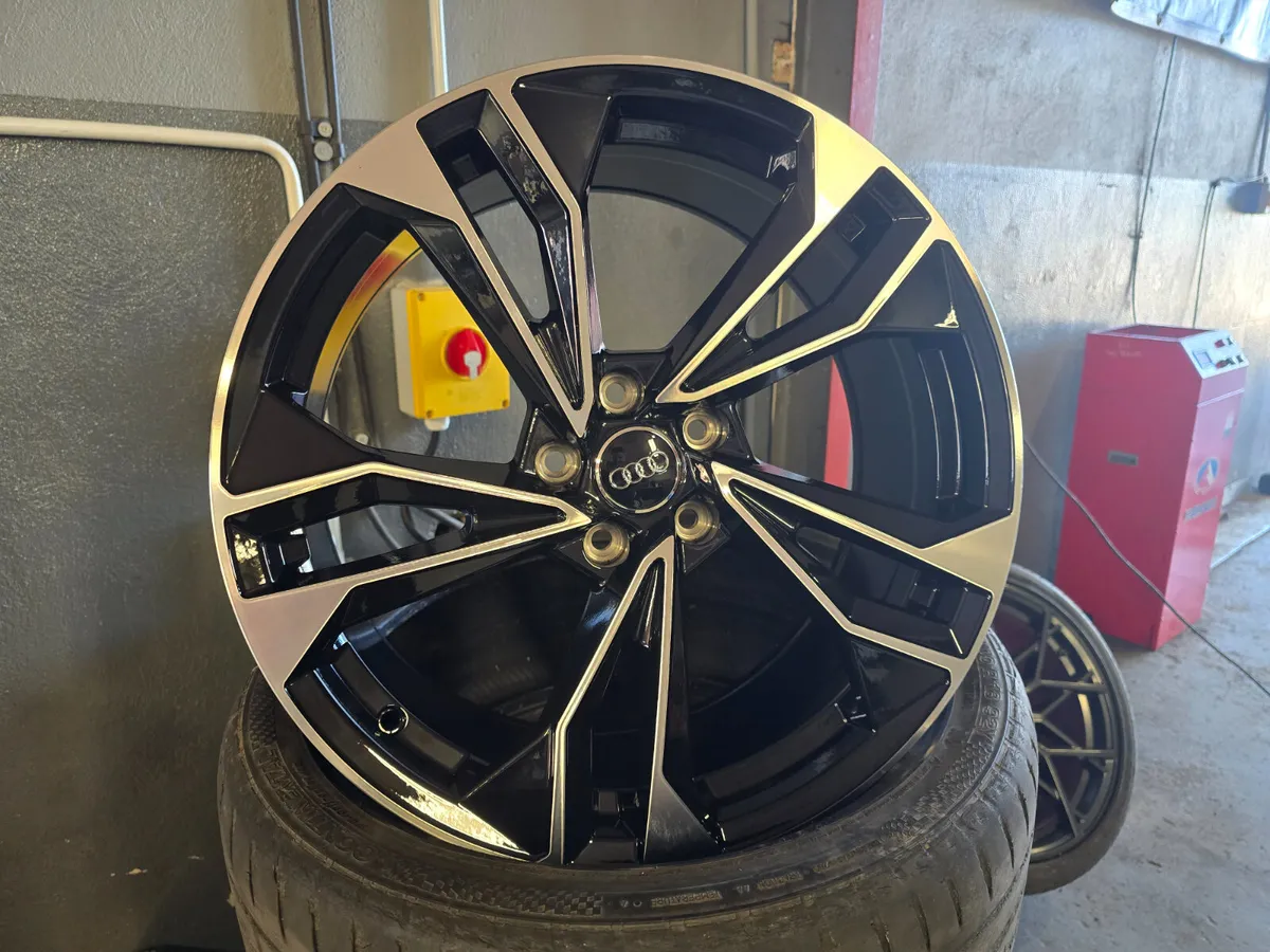 **Special** 19" Audi S5P Style