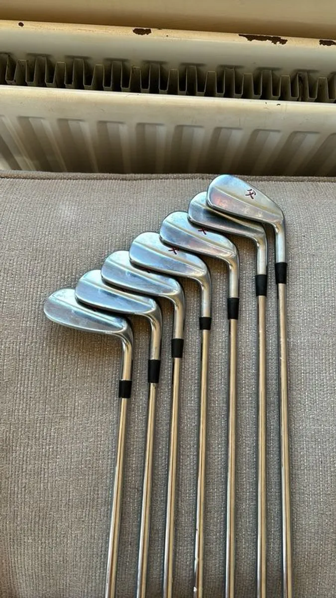Golf Iron - Image 1