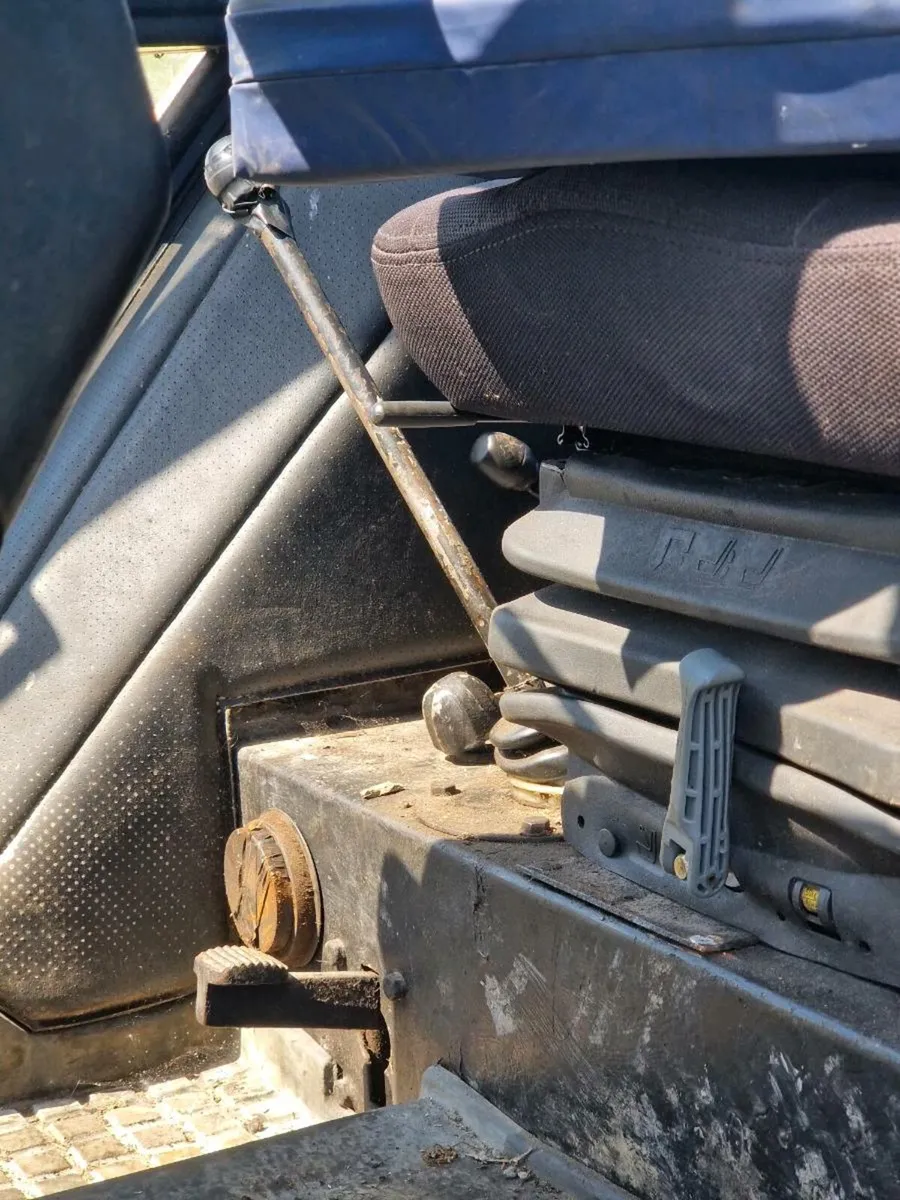 Tractor - Image 3