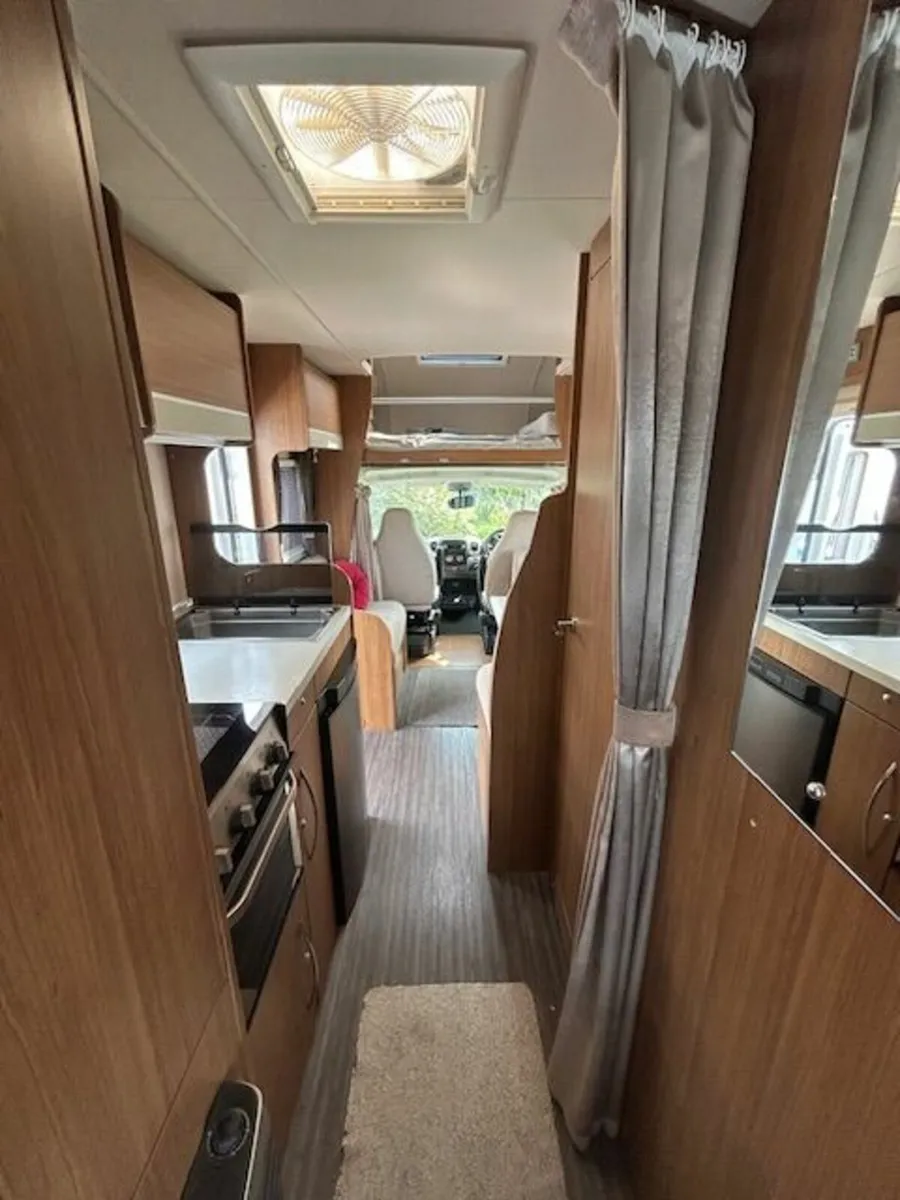 Autotrail Tribute T736 - 6 Berth - 2017 - U Shape - Image 3