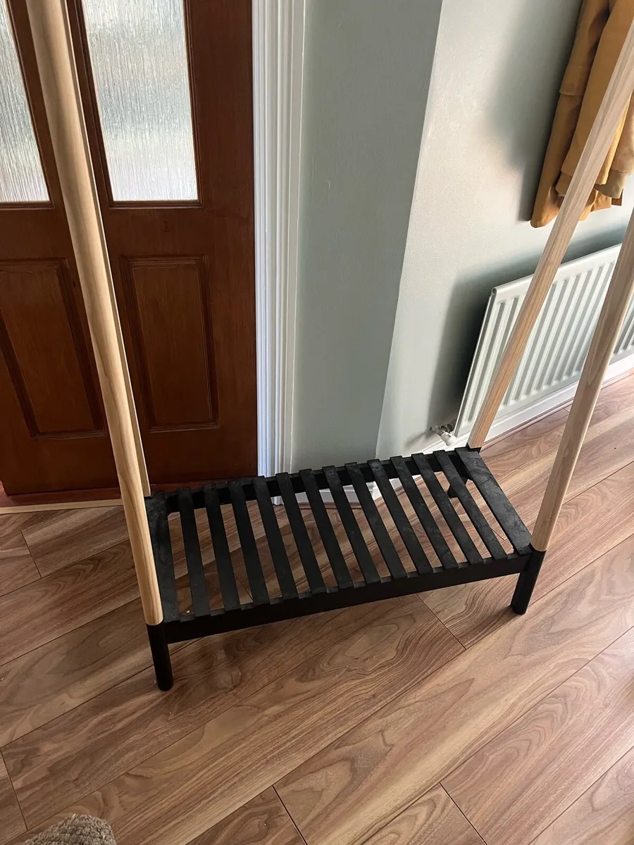 Clothes rail with shoe shelf - Image 3