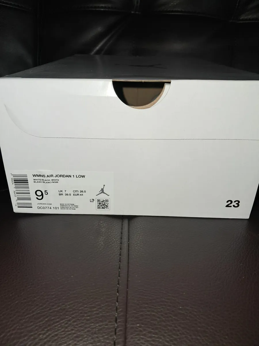 Runners - Image 2