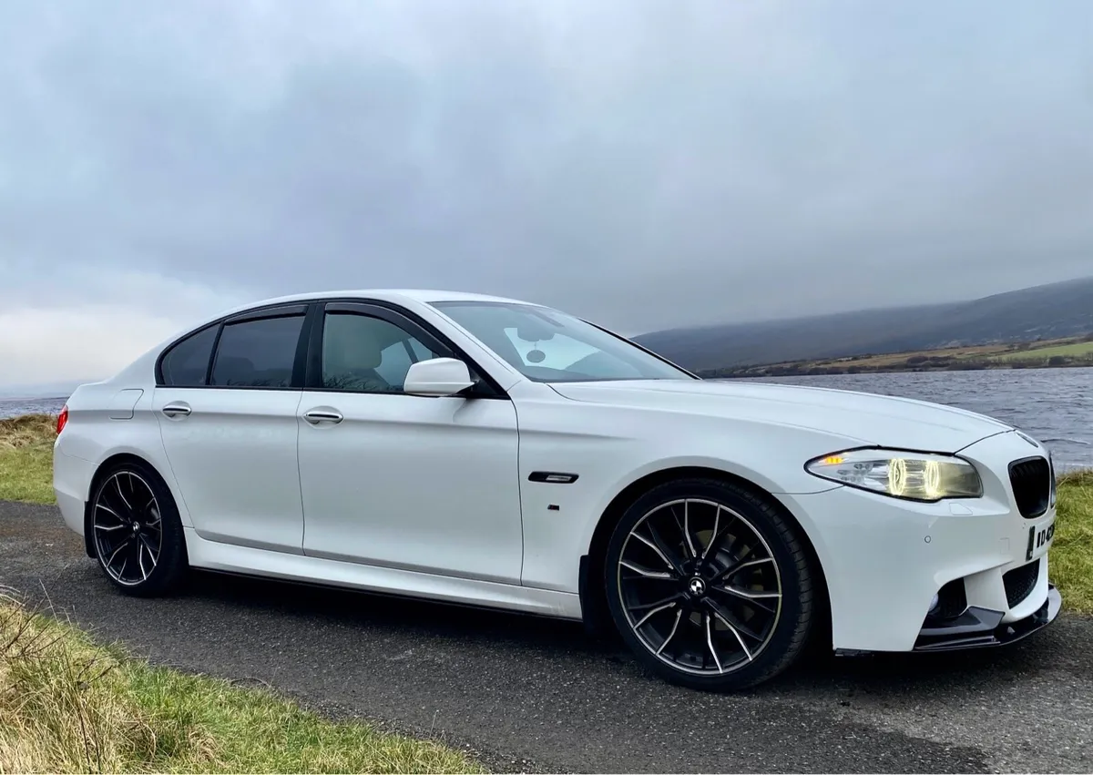 BMW F10 520D M-Sport Plus - Image 2