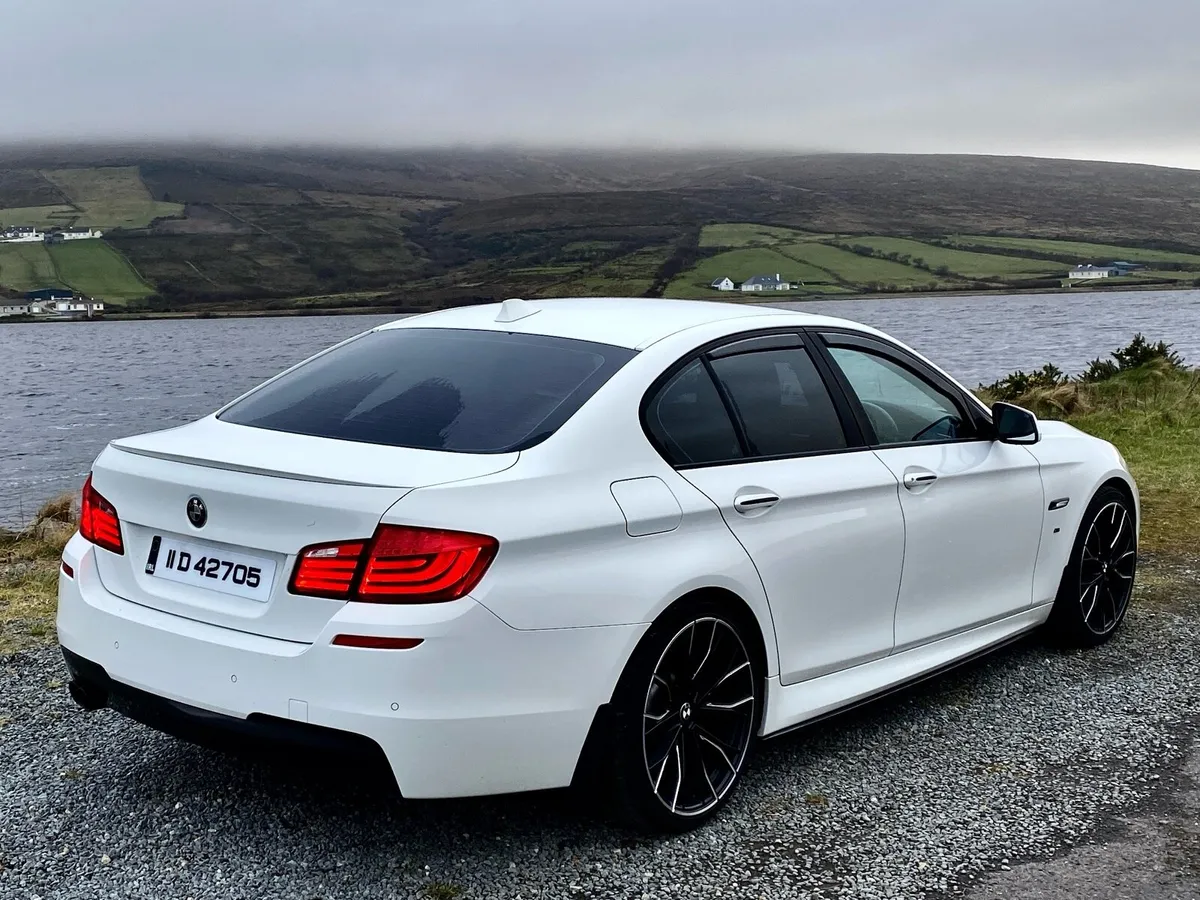 BMW F10 520D M-Sport Plus - Image 4