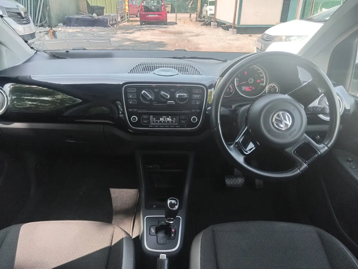 Volkswagen up! 2012 - Image 3