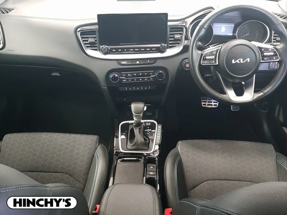 Kia Xceed 1.6 GDI Plug-in Hybrid - Image 2