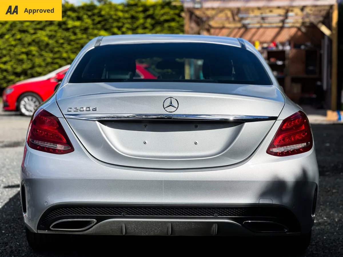 🌟 Mercedes C Class AMG Line 200d 2016 🌟 - Image 4