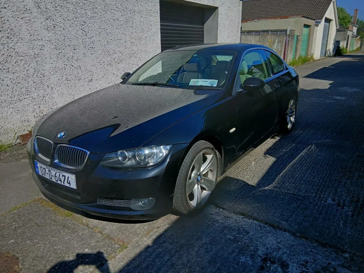 2007 BMW 325 MANUAL 6 CYLINDER - Image 1