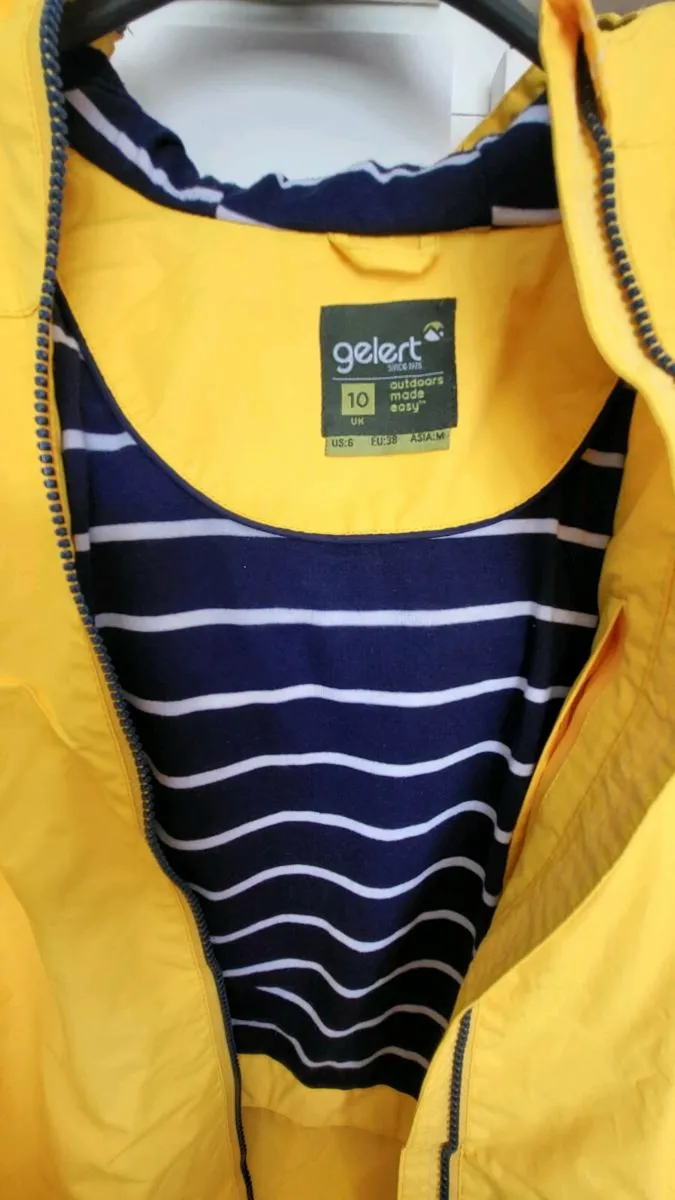 Gelert waterproof jacket - Image 3