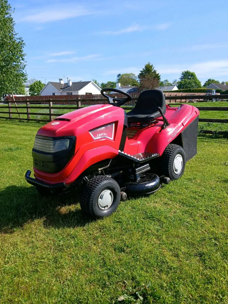 Castlegarden mower - Image 1