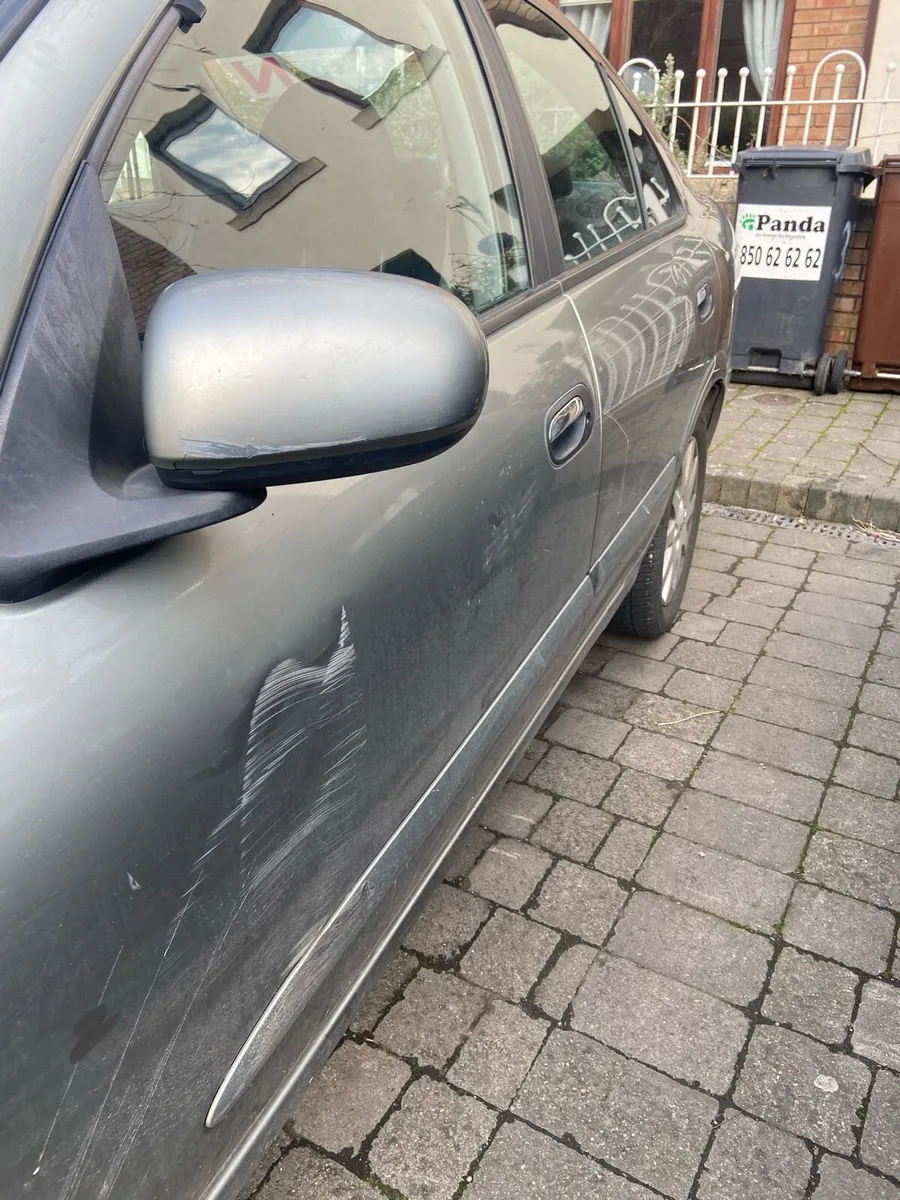 Nissan Almera 1.5L petrol *Fully Serviced* - Image 4