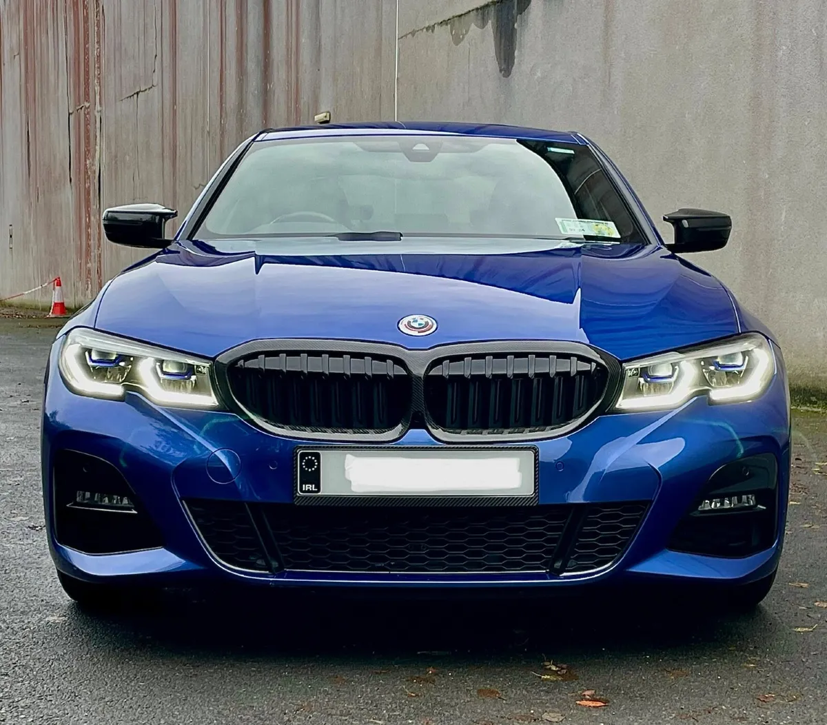 BMW 3-Series 2019 - Image 2