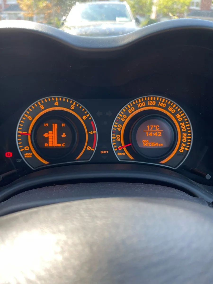 Toyota Saloon - Image 2