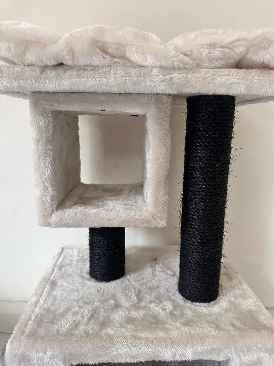 Cat tree - Image 3