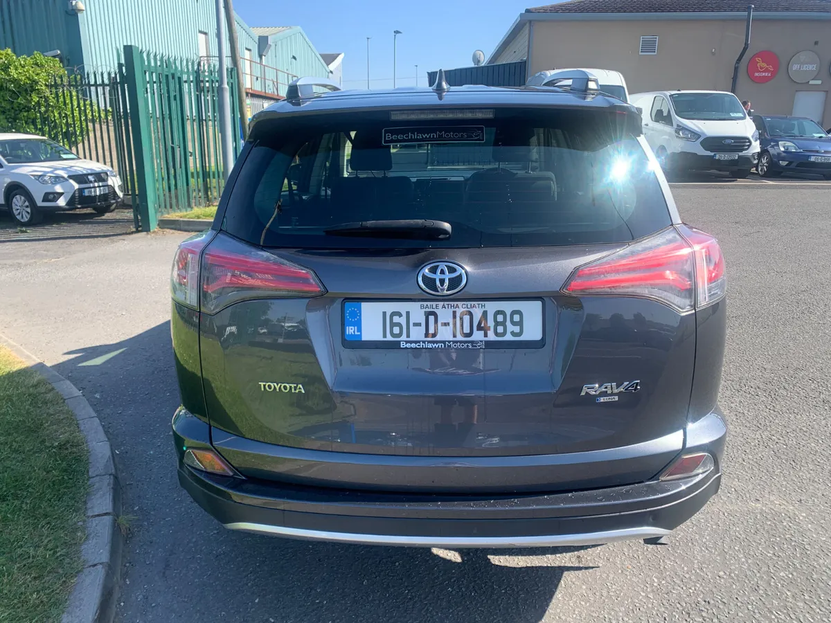 TOYOTA RAV4 2.0 D4D 143 BHP LUNA 2WD - Image 4