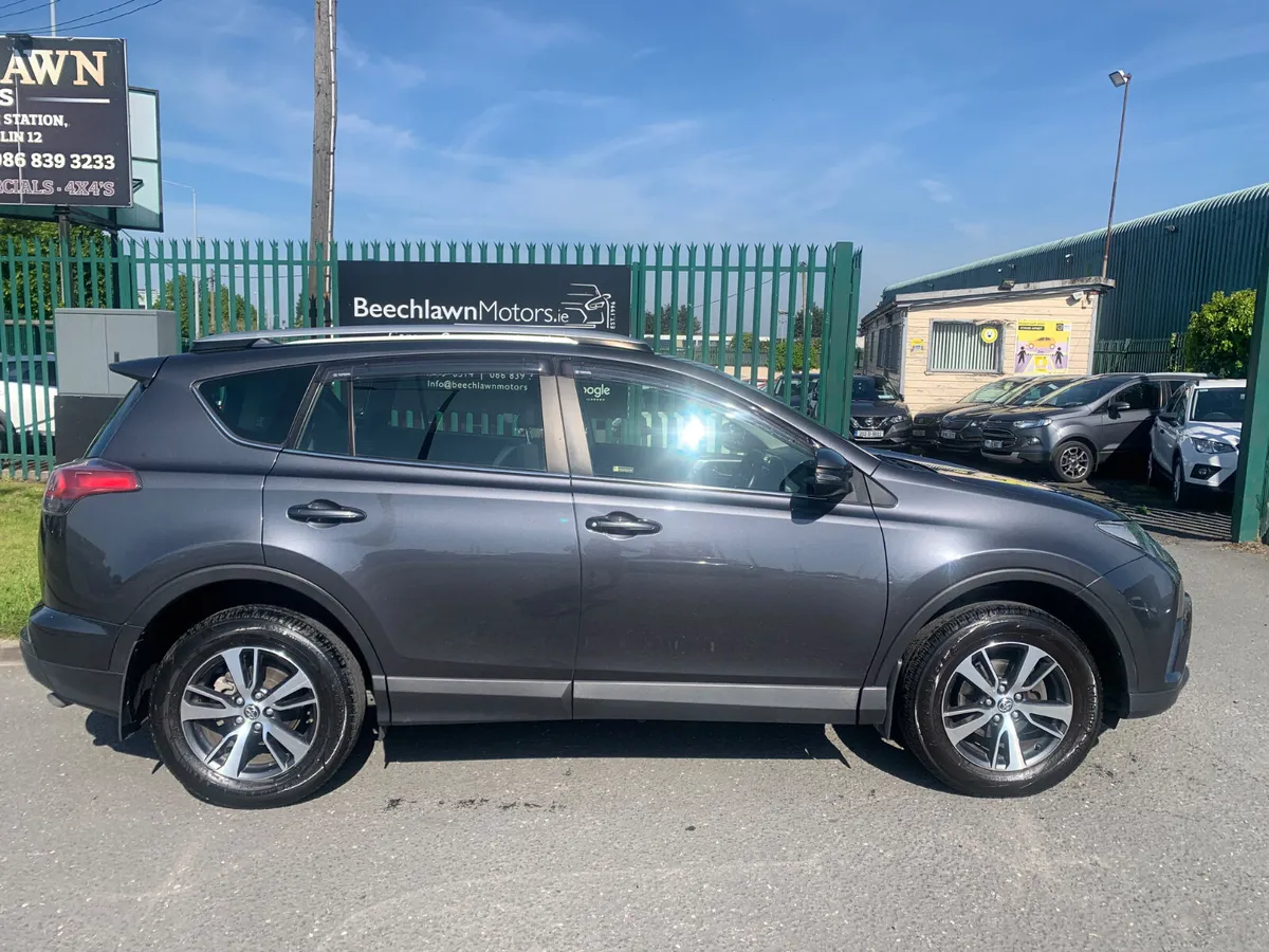 TOYOTA RAV4 2.0 D4D 143 BHP LUNA 2WD - Image 2