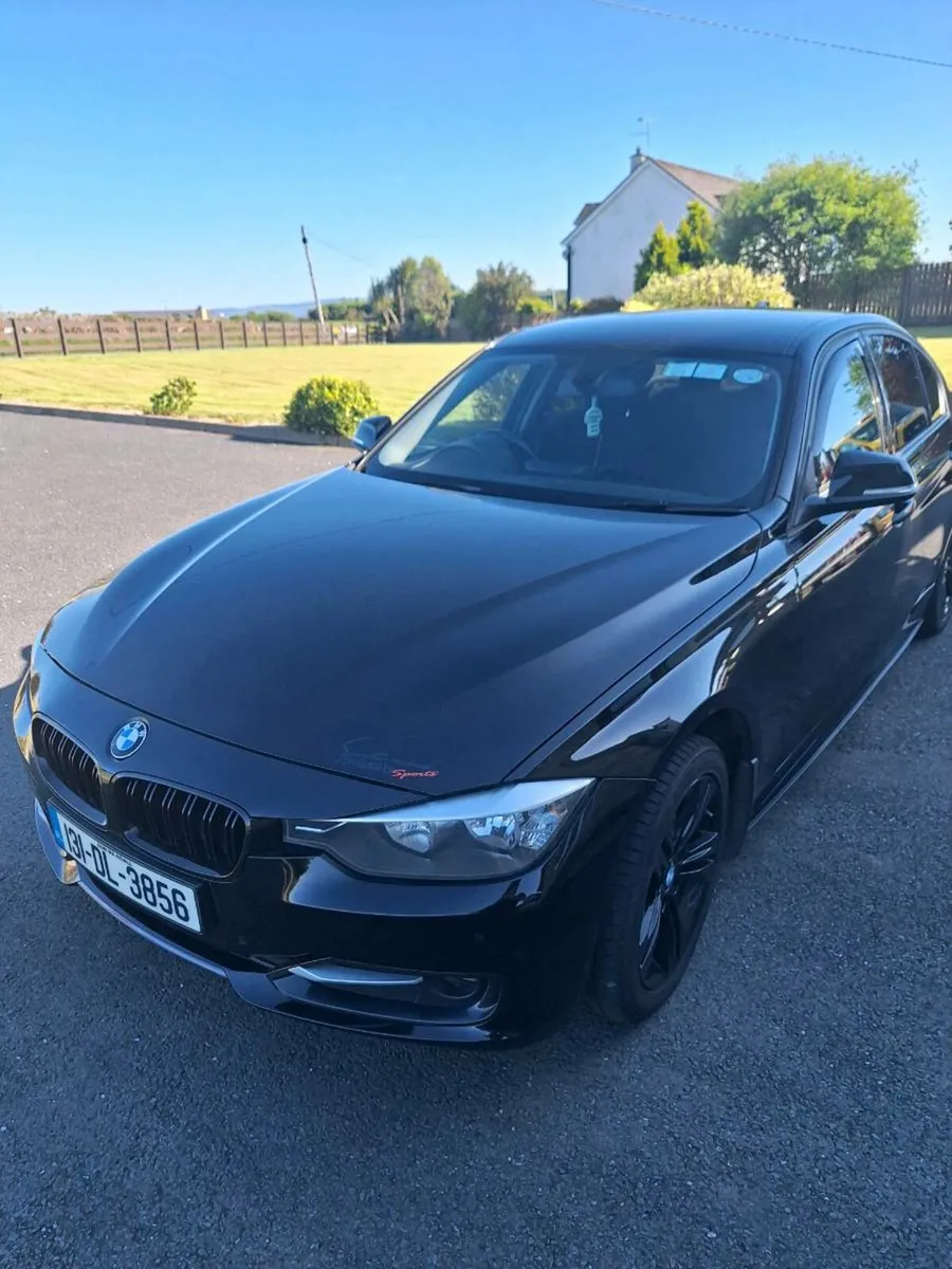 BMW 320 F30 D XDRIVE SPORT - Image 2