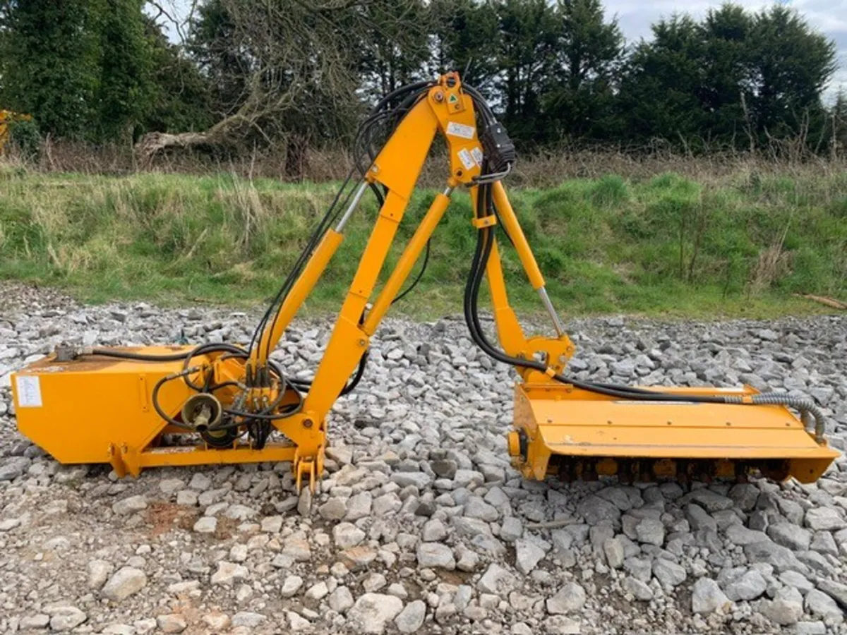 BOMFORD B457 FLAIL HEDGER, NEW - Image 1