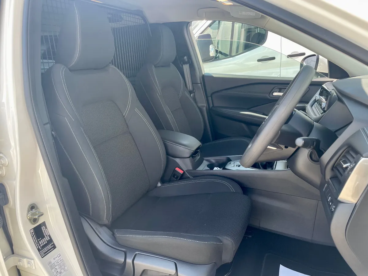 Nissan Qashqai 1.3 Petrol MHEV 2 Seat Van,2023 - Image 4