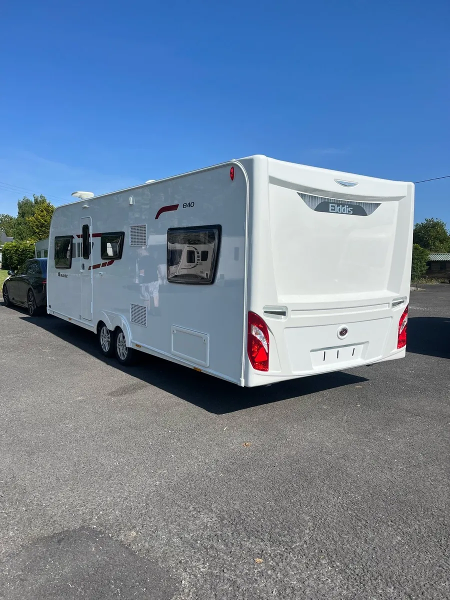 Elddis avante 6 berth 8ft wide fixed bedroom - Image 4