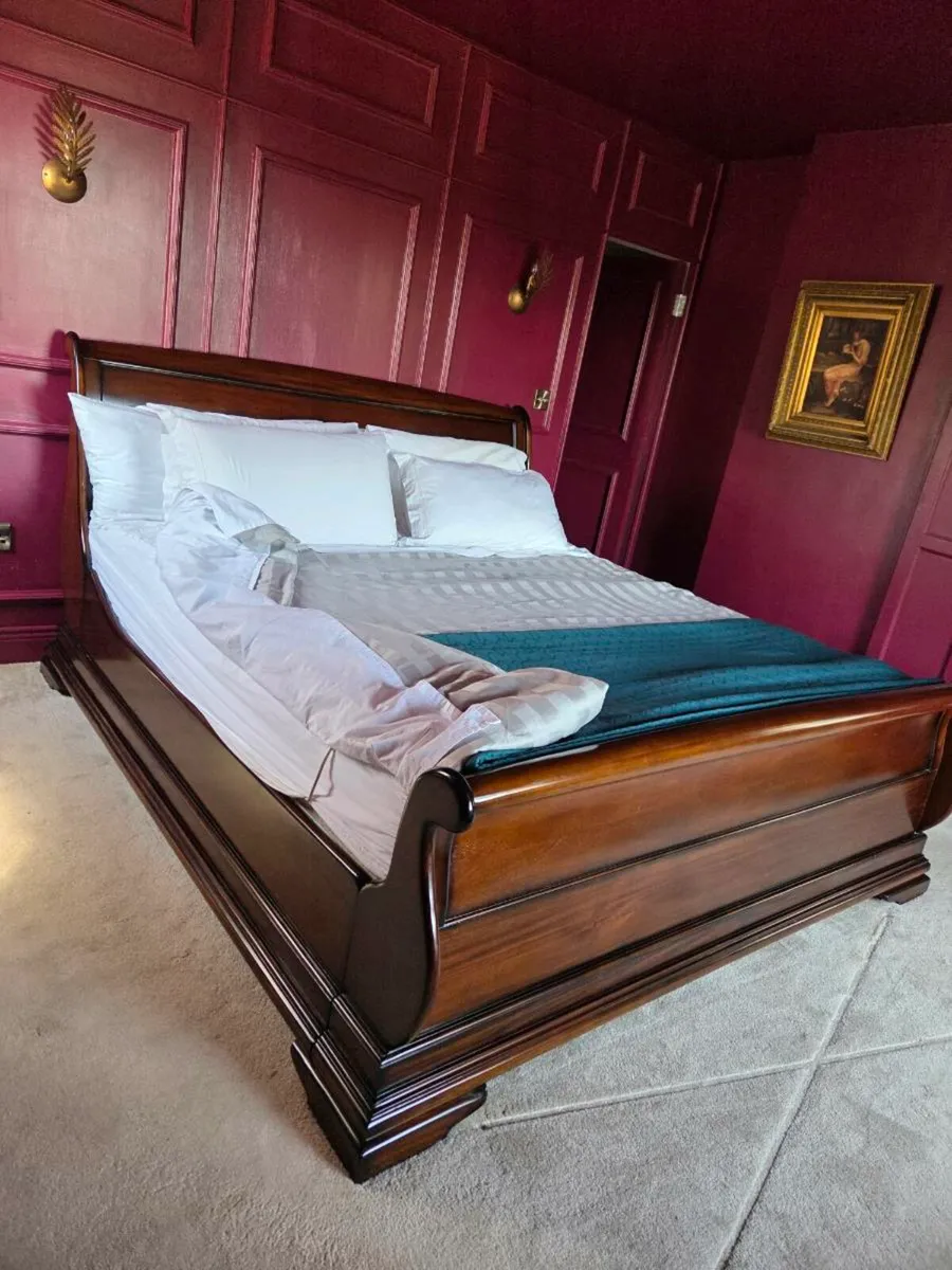 Sleigh Bed 6ft Mahogany - Image 2