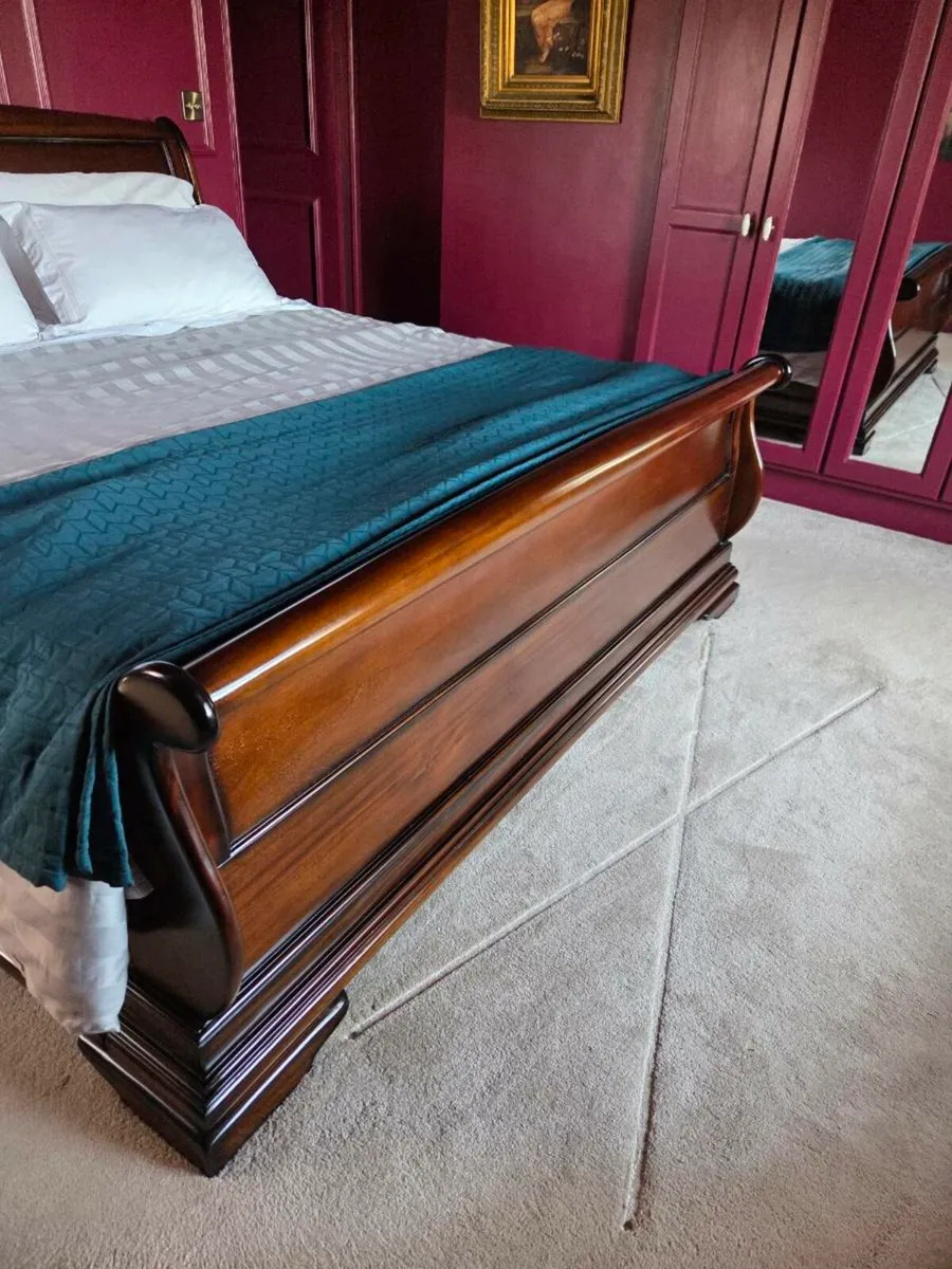 Sleigh Bed 6ft Mahogany - Image 3