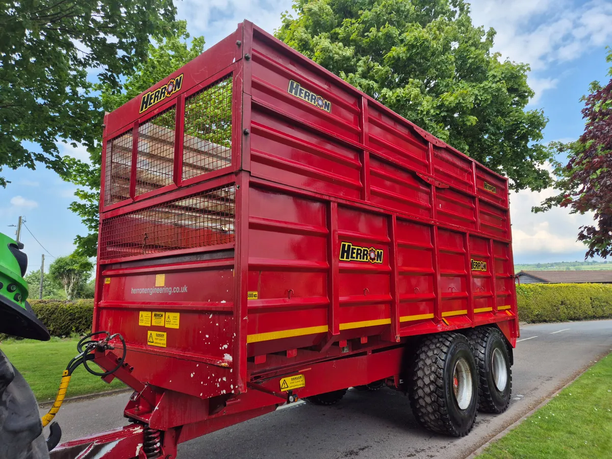 Herron 20ft silage trailer - Image 3