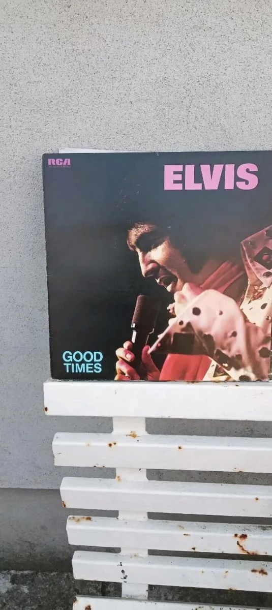 Records - Image 4