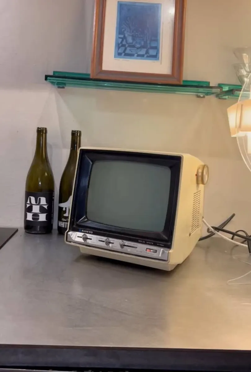 Vintage Space age 1975 Sanyo TV - Image 1