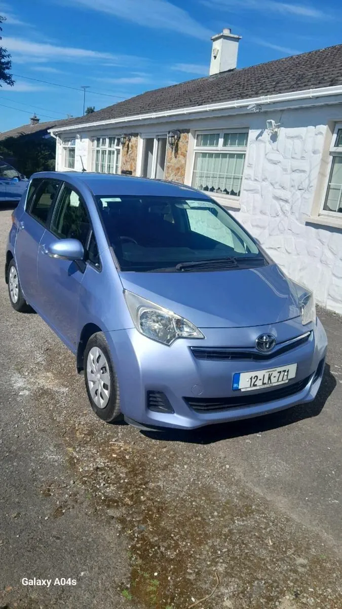 Toyota verso terra 1.3 - Image 1