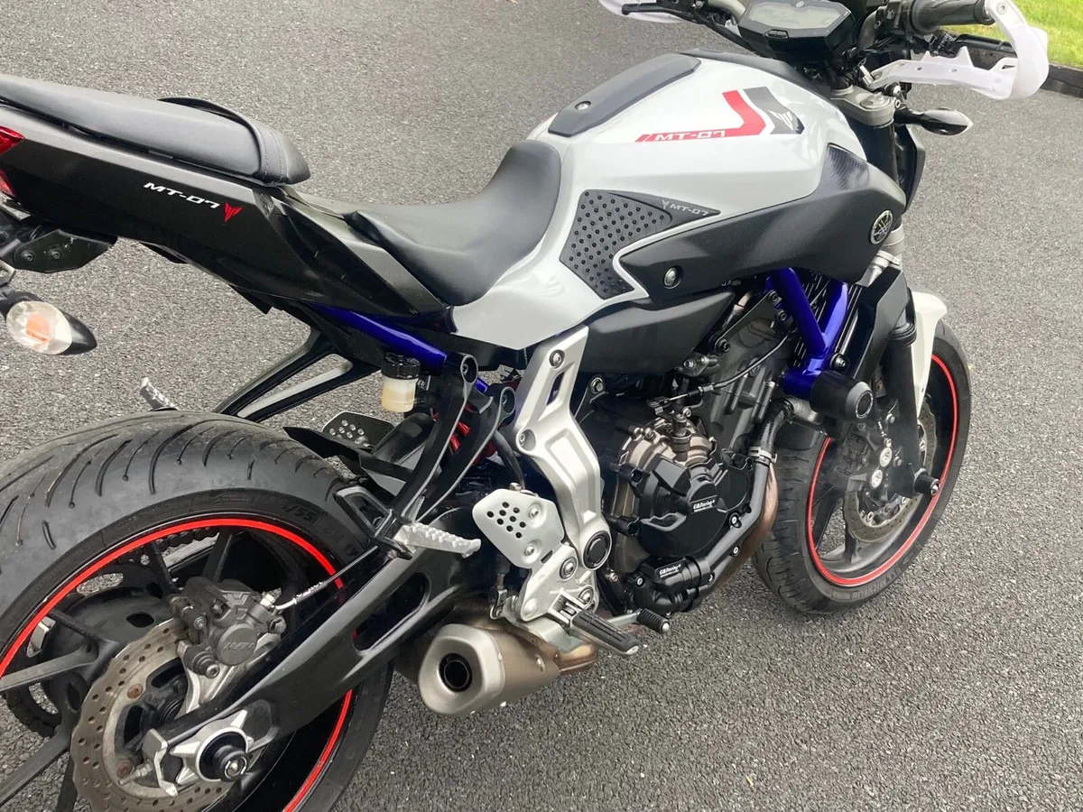 Yamaha MT07 SPOTLESS ! - Image 2