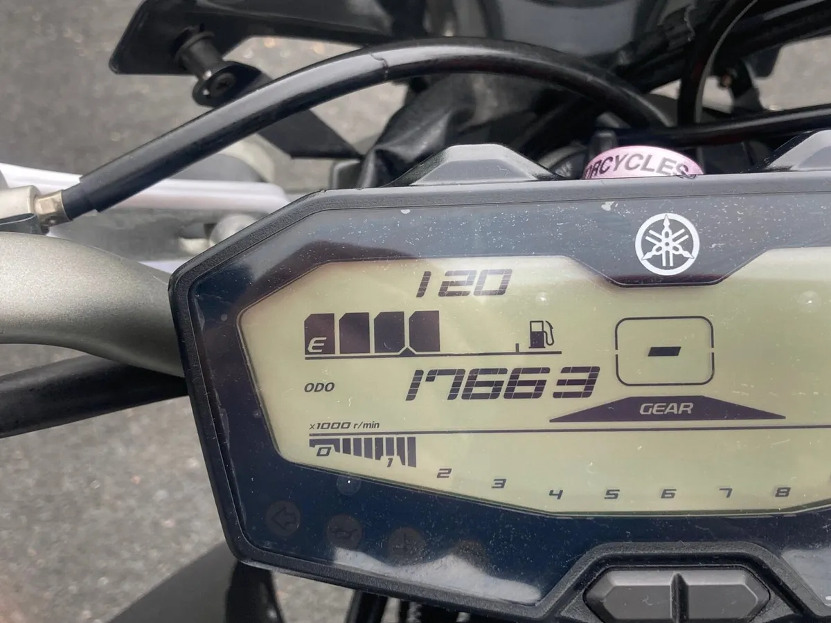 Yamaha MT07 SPOTLESS ! - Image 4