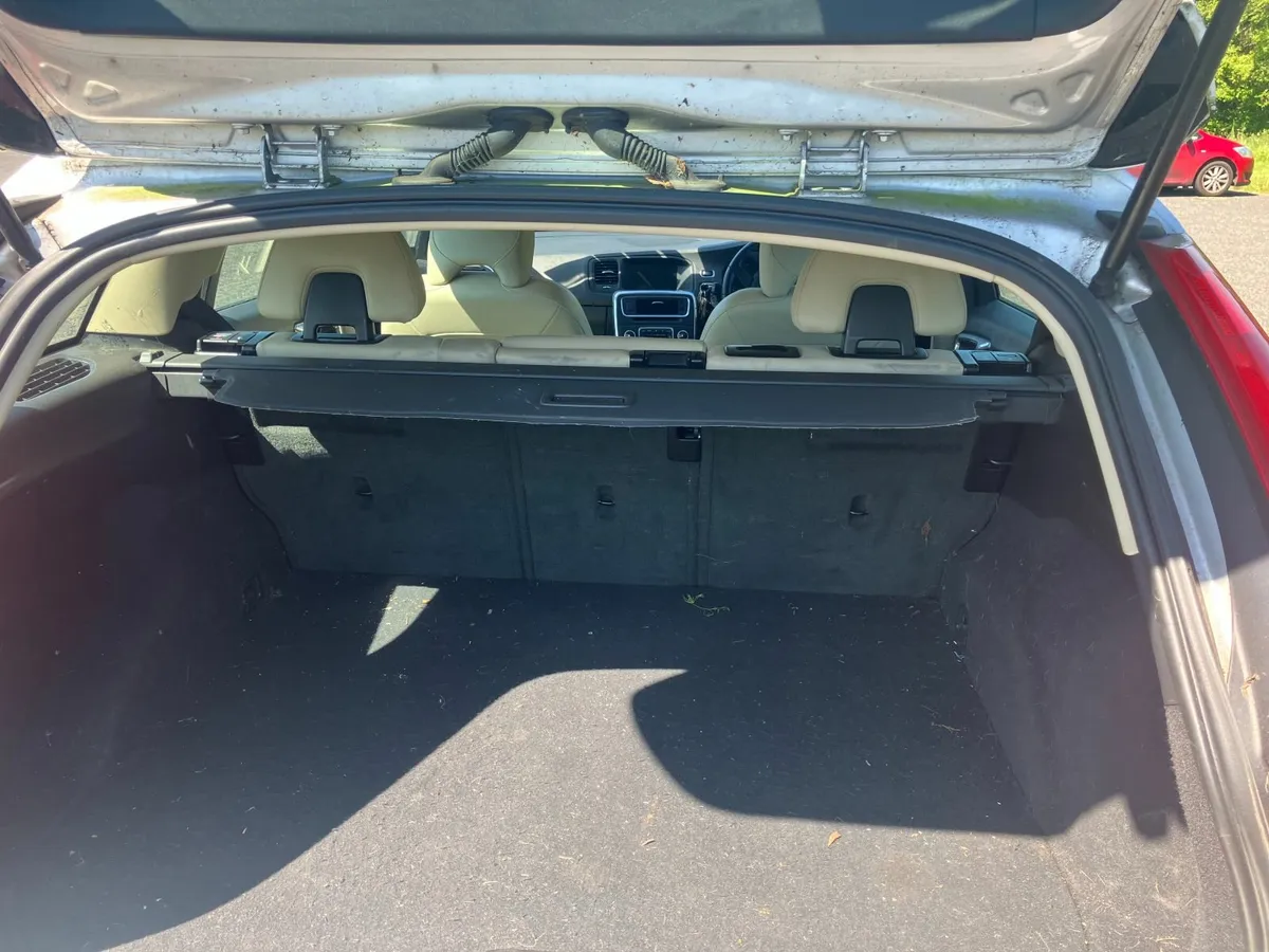 Volvo V60 2016 - Image 4