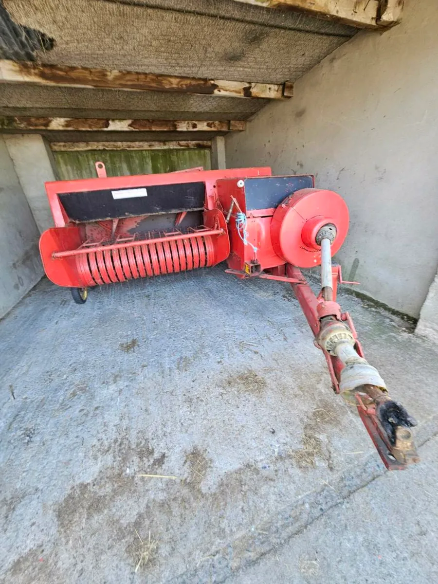 Farm machinery - Image 2