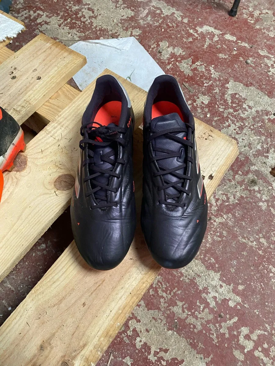 Football Boots - Image 1