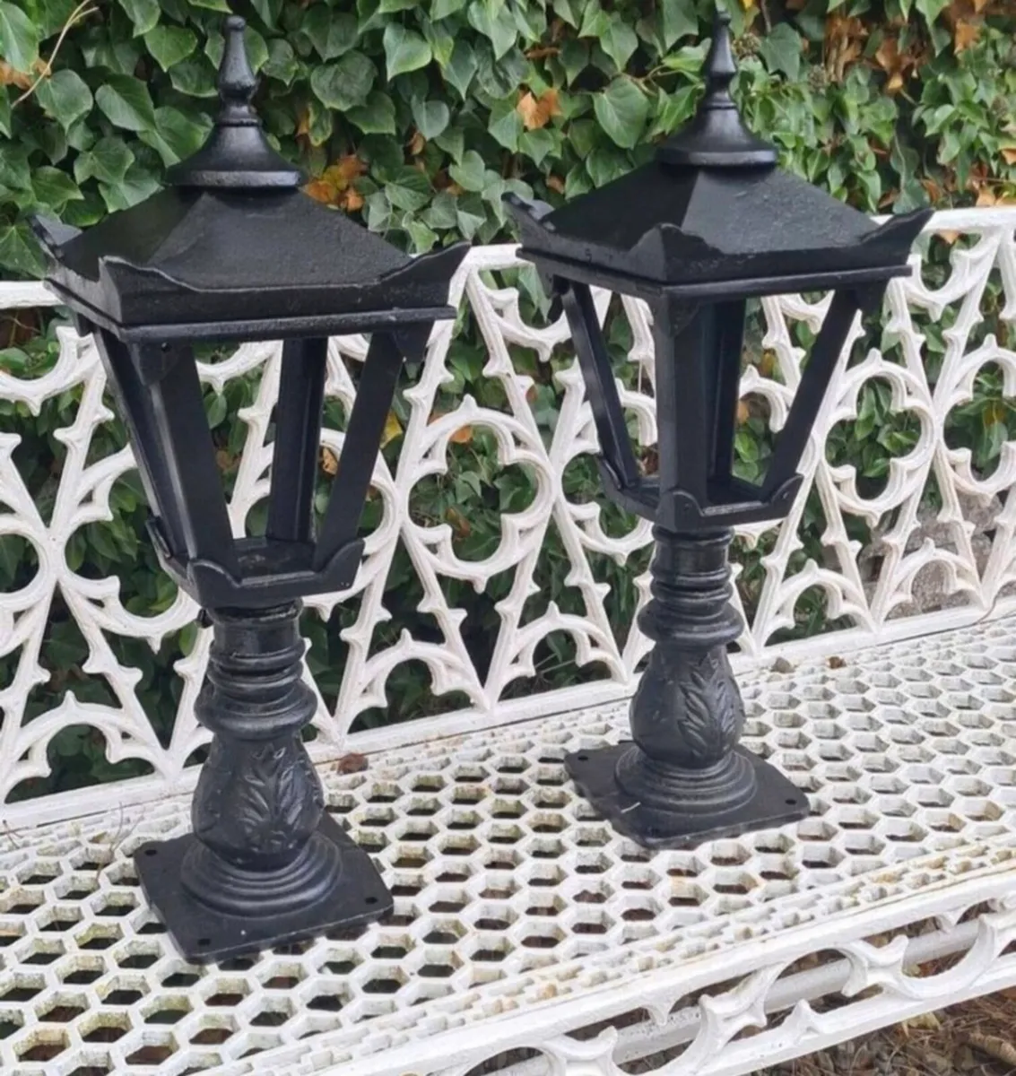 Cast iron lights 130 each - Image 3