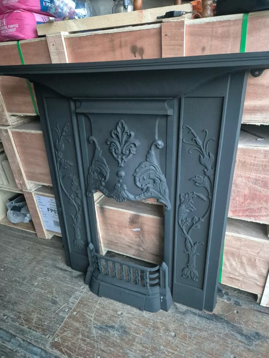 Cast iron fireplace - Image 3