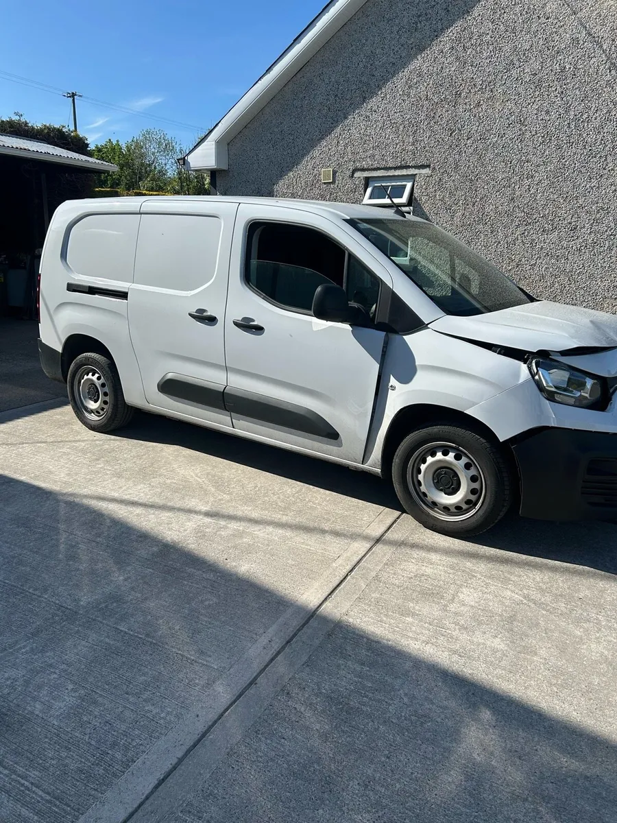 2023 Fiat Doblo, - Image 1
