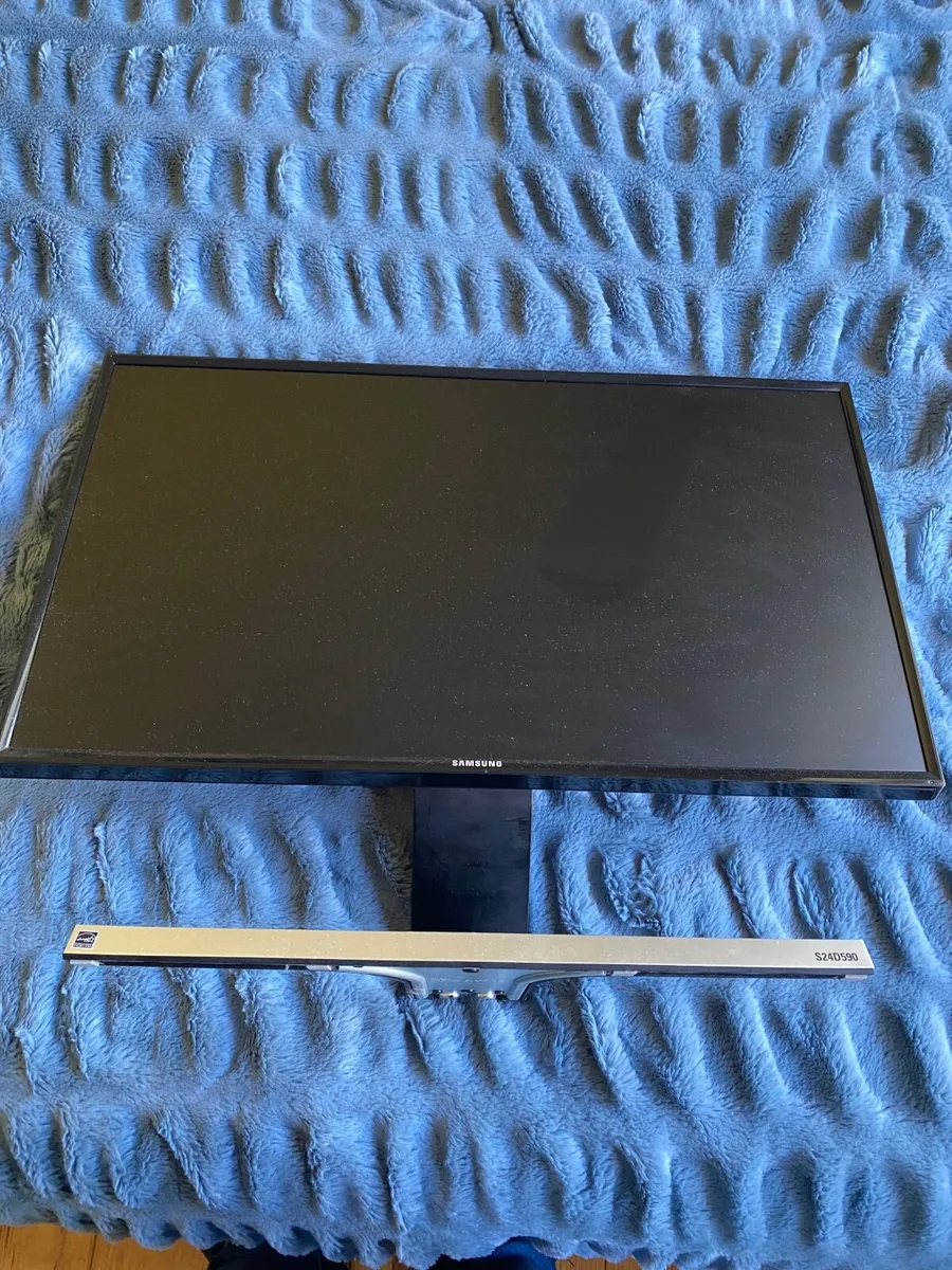24inch Samsung monitor