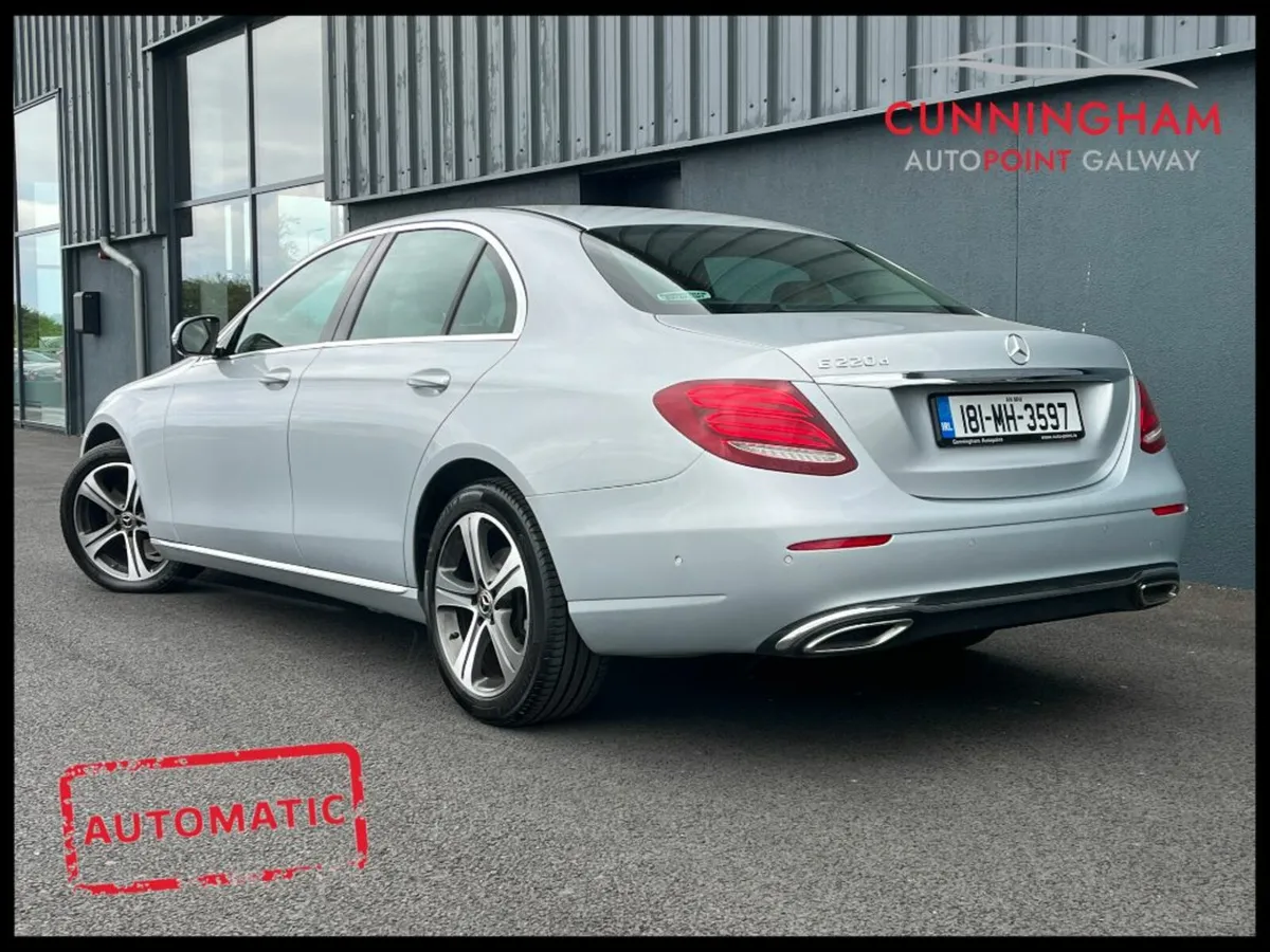 Mercedes-Benz E-Class E220D AVANTGARDE AUTO - Image 3