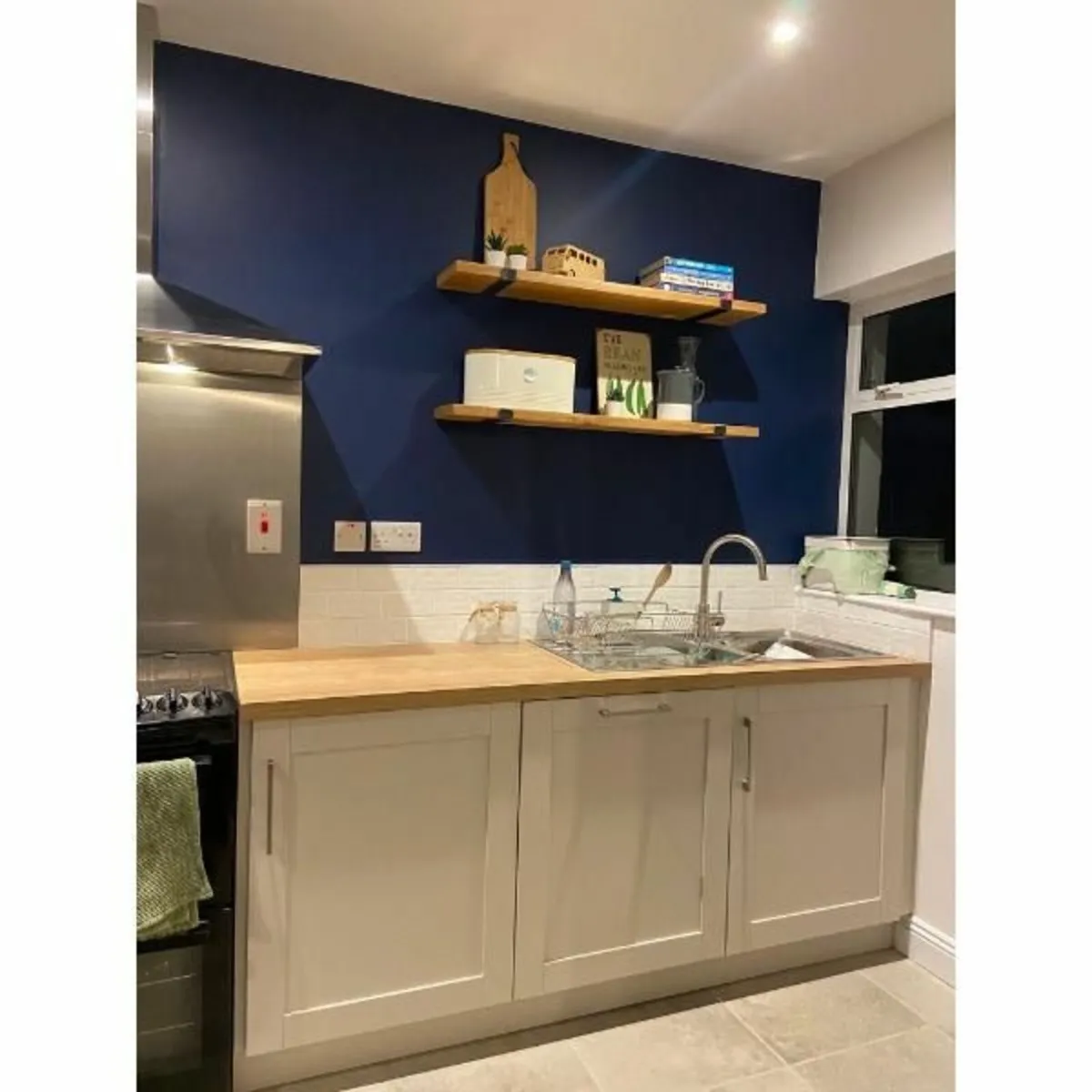 Oak Shelves – Examples - Image 2