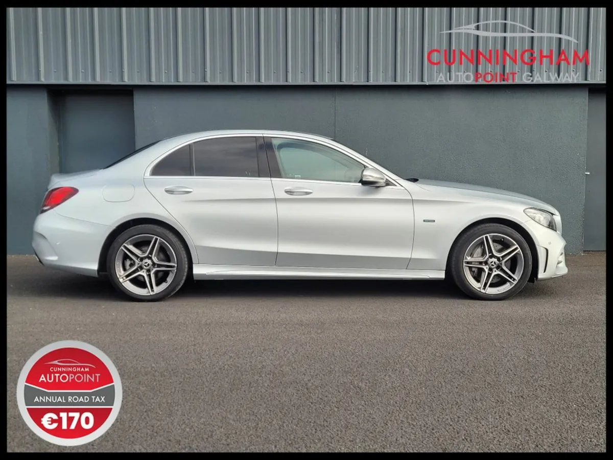 Mercedes-Benz C-Class C300de AMG Line Edition - Image 4