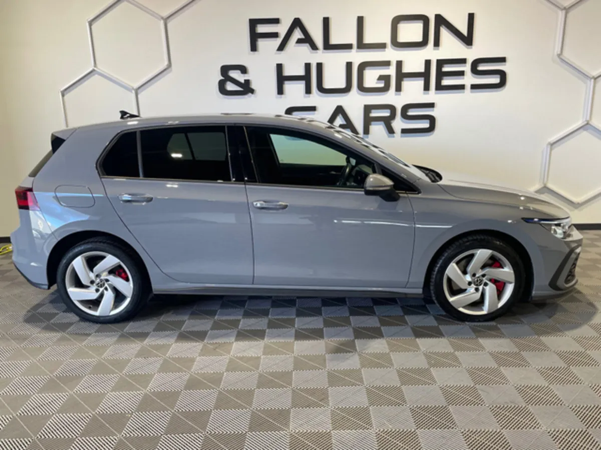 2021 VOLKSWAGEN GOLF  GTE S-A 13KwH BATTERY - Image 4