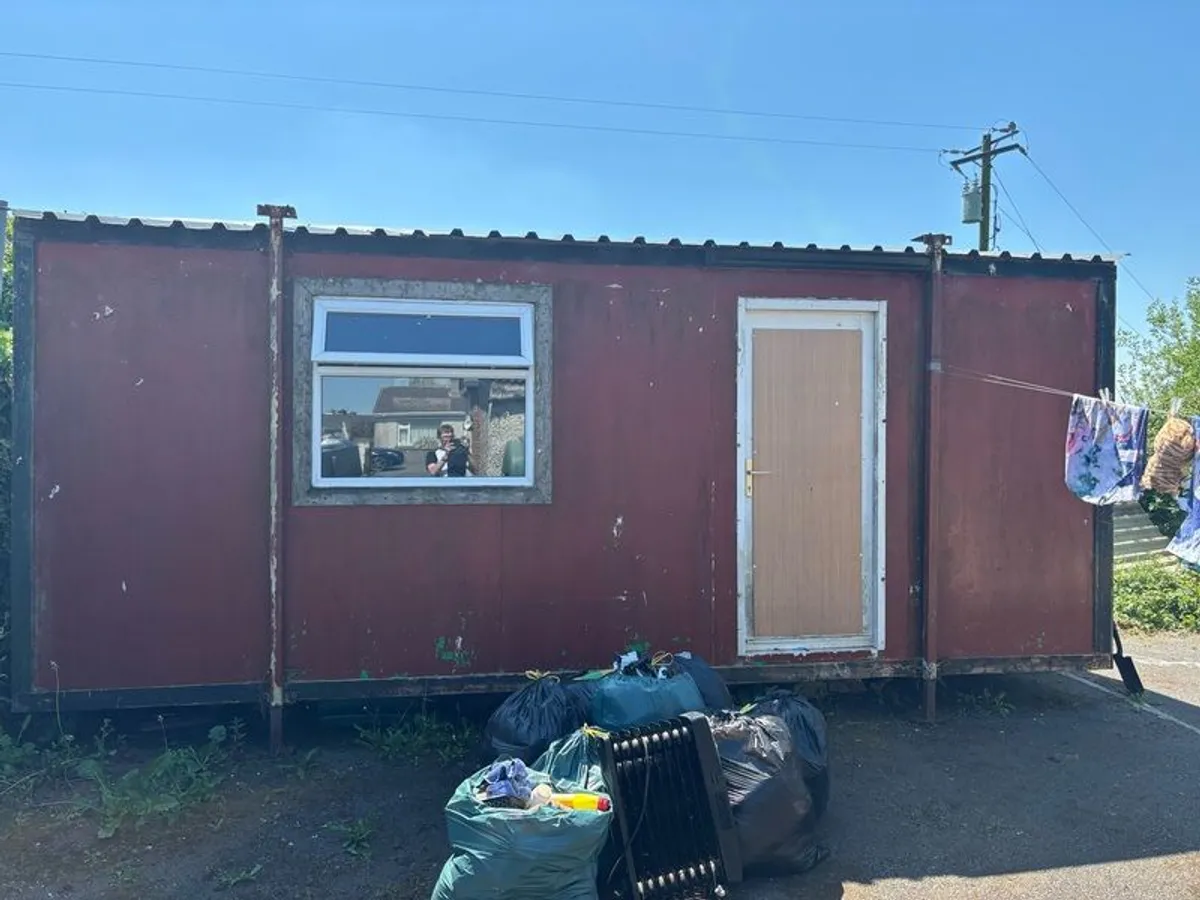 Free Shed If Removed - Image 1
